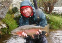  Foto de Pesca con Mosca de Trucha arcoiris por Alejandro Simbron – Fly dreamers 