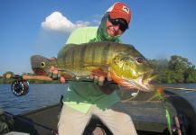  Fotografía de Pesca con Mosca de Tucunare - Pavón por Leo Cardella – Fly dreamers