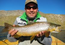  Fotografía de Pesca con Mosca de Salmo fario por Adrian Andres Mahia Gargantini – Fly dreamers 