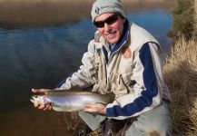  Foto de Pesca con Mosca de Trucha arcoiris por Andrew Fowler – Fly dreamers 