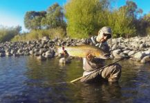  Fotografía de Pesca con Mosca de Salmo fario por Matias Curuchet – Fly dreamers 