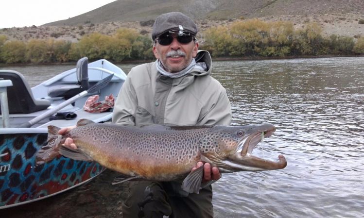 Limay Superior en Abril