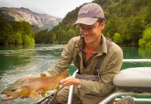  Fotografía de Pesca con Mosca de Salmo trutta por Matapiojo  Lodge | Fly dreamers 