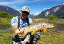  Fotografía de Pesca con Mosca de Salmo trutta por Matapiojo  Lodge | Fly dreamers