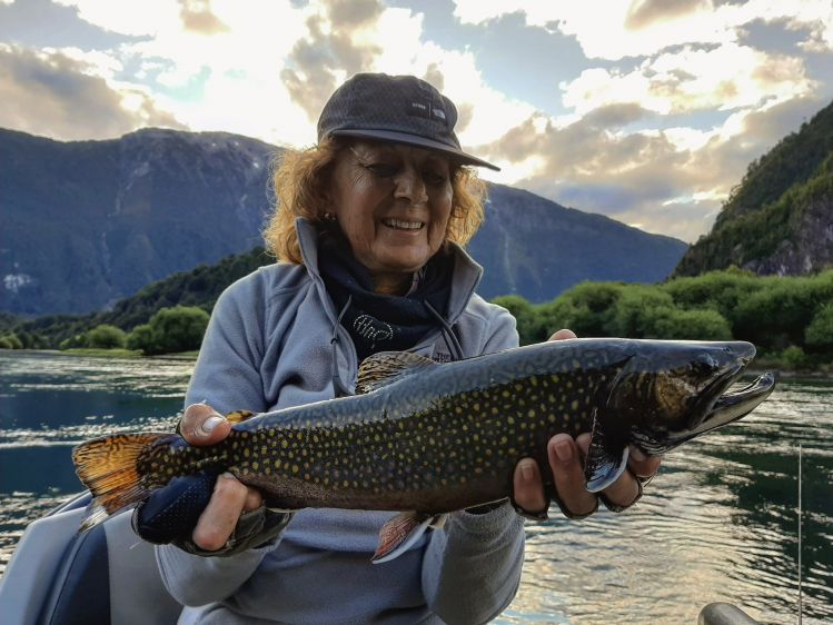 Una vez más en casa Xime...gracias.
Linda Brook fifty club (50cm)
.
.
.
.
.
#chile #patagonia #matapiojolodge #futaleufuriver #fishingtrips #flyfishing #flyfishingnation #flyfishingaddict 