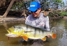 Juan Carlos Moreno 's Fly-fishing Pic of a Peacock Bass | Fly dreamers 