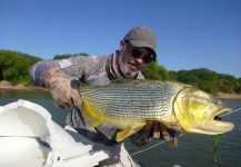 Pablo Gustavo Castro 's Fly-fishing Photo of a Dourado | Fly dreamers 