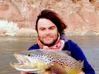 Friend and fisherman Lauren Le Flanchec left Limay River Lodge today. During 6 straight days he averaged 50 fish a day, both rainbows and browns between 20 and 26 inches. All fishing was done with floating lines, mainly dry flies (attractors, parachute pa