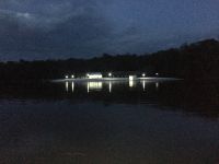 Llegando al campamento después de un día de pesca.